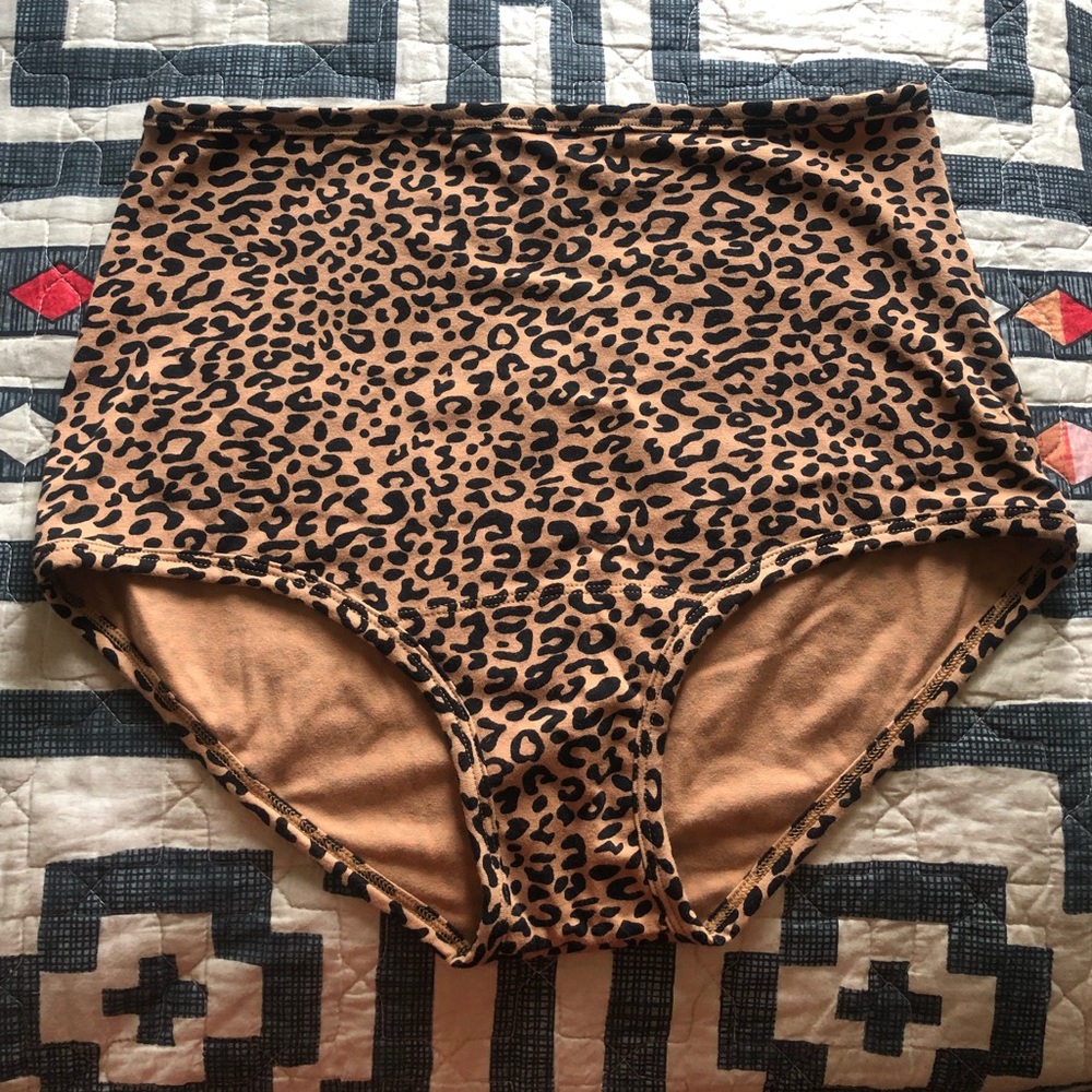 ARQ Leopard print high-rise undies, Xl, new w/tags